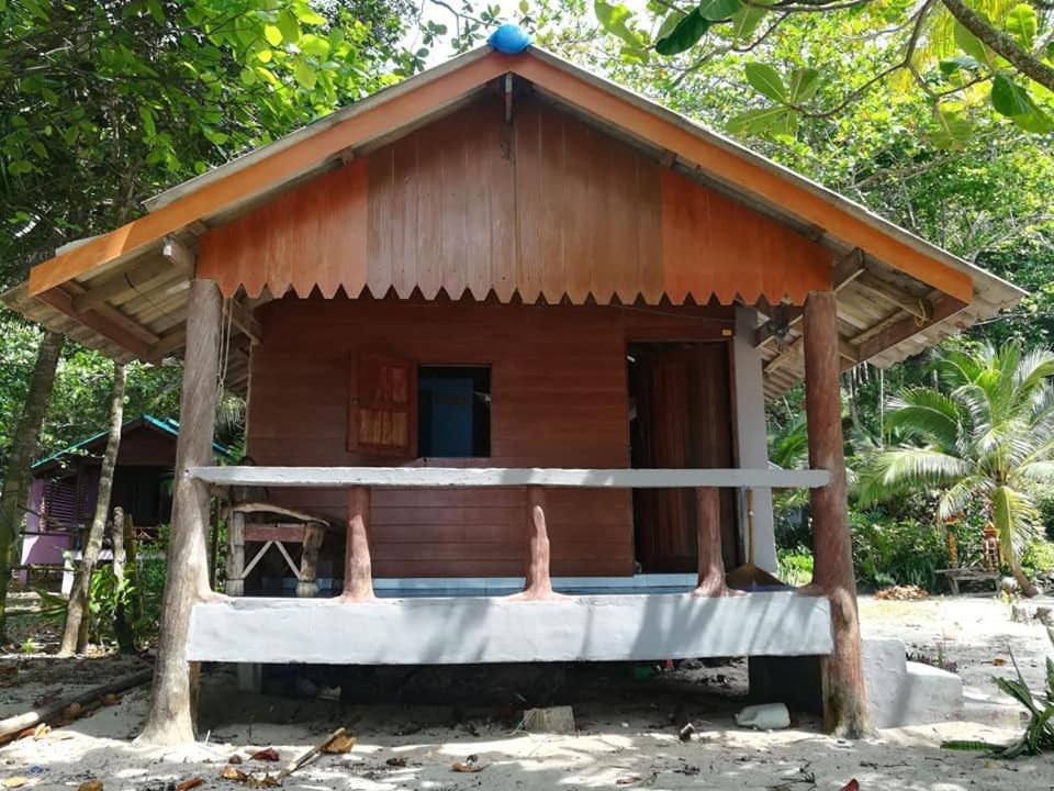 Lae Tawan Bungalow Koh Chang Ranong Luaran gambar